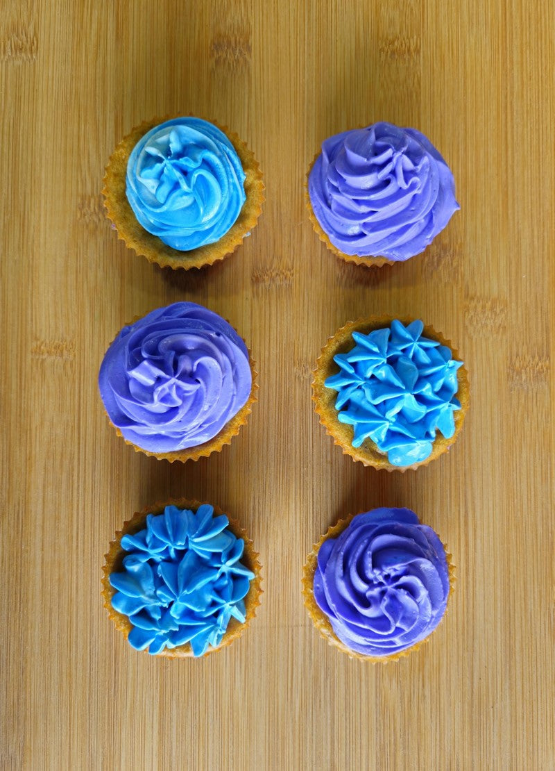 Cupcakes ( set of six )