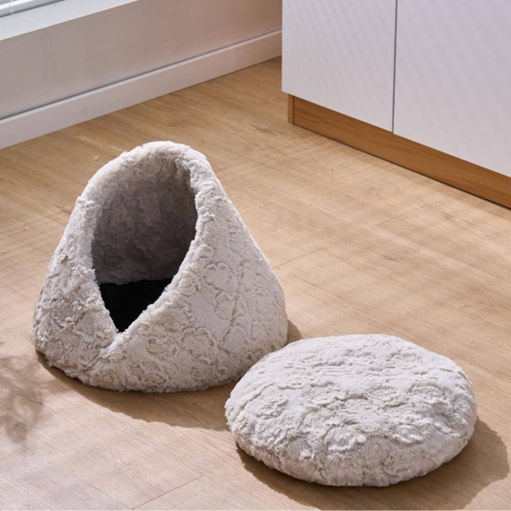 PetPals Anxiety Calming Cat Bed, Installed into Cat Tree, Multi-Purpose & Washable Kitten Bed – Rose Cradle