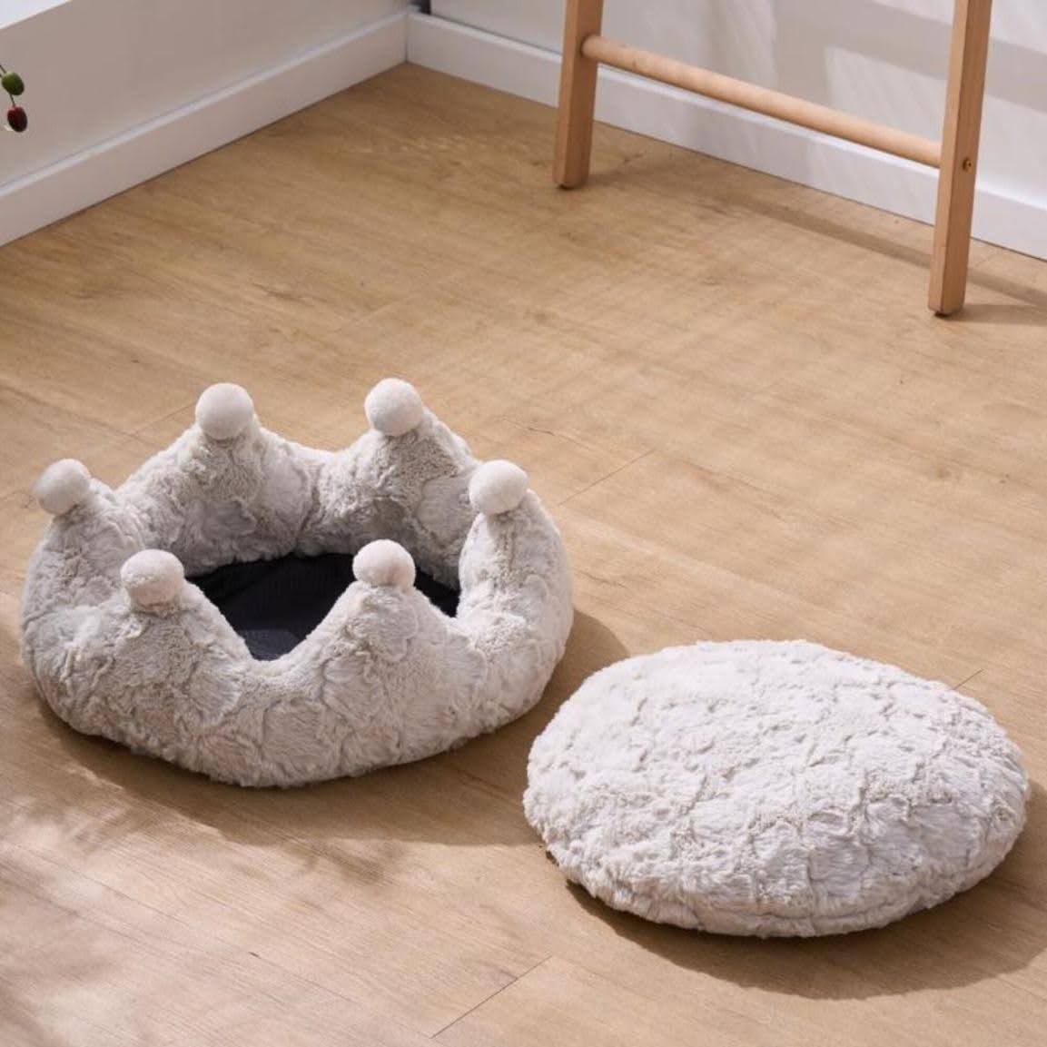 PetPals Anxiety Calming Cat Bed, Installed into Cat Tree, Crown Shaped & Washable Kitten Bed – Rose Crown